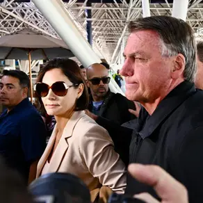 Acidente na cela: Michelle informa que Bolsonaro sofreu crise e caiu da cama enquanto dormia