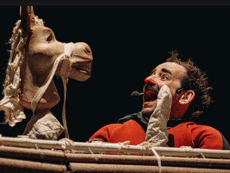 Teatro Municipal de São Leopoldo recebe espetáculo gratuito inspirado em Dom Quixote nesta terça-feira