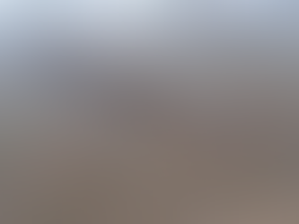 Mistério de navio encalhado intriga veranistas e moradores da Praia do Barco, em Capão da Canoa