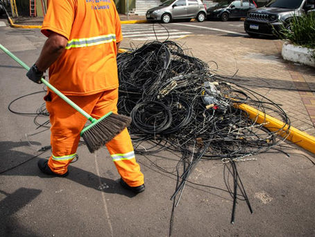 Operação Poste Risco Zero retira quase duas toneladas de fios em ações durante o mês de julho
