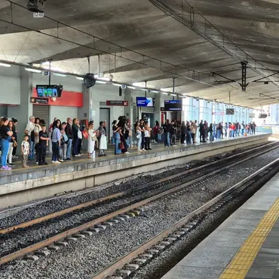 Problema na sinalização faz viagens da Trensurb ultrapassarem 1 hora