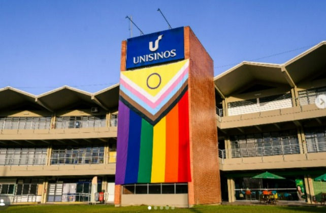 Unisinos reforça compromisso com a diversidade ao hastear bandeiras LGBTQIAPN+ em seus campi
