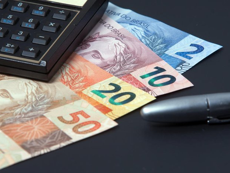 Brasil encerrou 2021 com um recorde de 76,3% das famílias endividadas