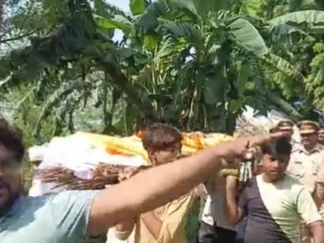 Professor na Índia é acusado de espancar aluno até a morte por erro ortográfico