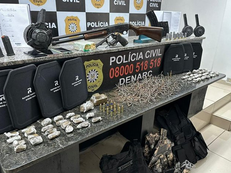 Dois homens são presos após ação da Polícia Civil em depósitos de armas e drogas em Esteio