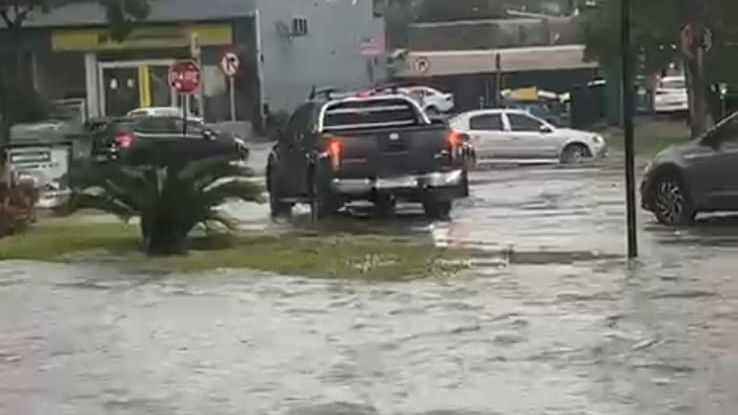 Chuvas expõem colapso da drenagem urbana e provocam novos alagamentos na Região Metropolitana e Vale do Sinos