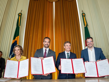 Após férias, governador Eduardo Leite anuncia novo concurso do Magistério com 3 mil vagas