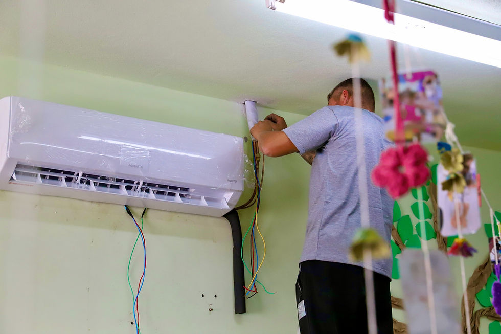 Escolas municipais começam a receber novos aparelhos de ar-condicionado