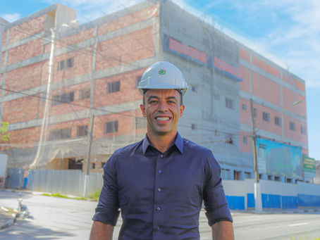 Prefeito Rogério Lins visitaobras do Hospital da Criança e da Mulher