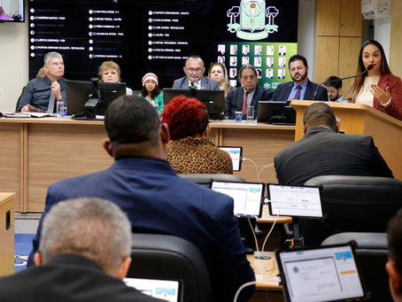 Legislativo osasquense aprova projetos que auxiliam portadores de dislexia e de fibromialgia