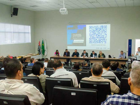 Prefeitura de Jandira reúne empresários para homenagear classe industrial