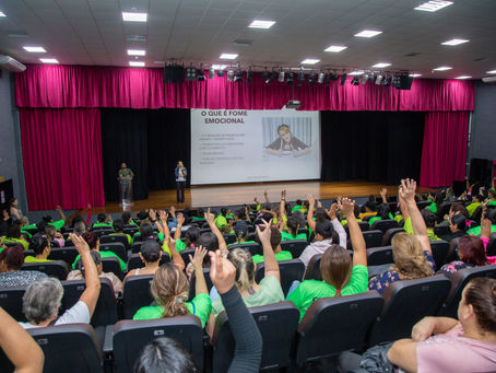 Mulheres do Parnaíba Mais Leve participam de sessão cinecoach na Arena de Eventos