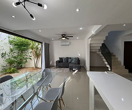 La Plataforma Properties