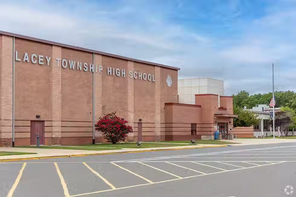 lacey-township-high-school-lanoka-harbor-nj-primaryphoto.jpg