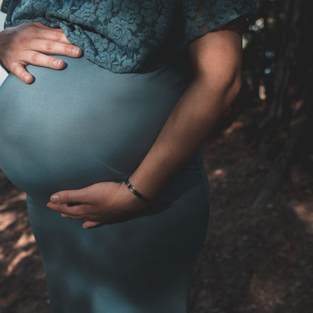 Robins Egg Blue- An Intimate Maternity Session