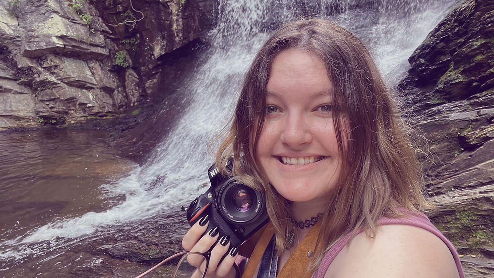 Documenting a falling water, waterfall maternity session