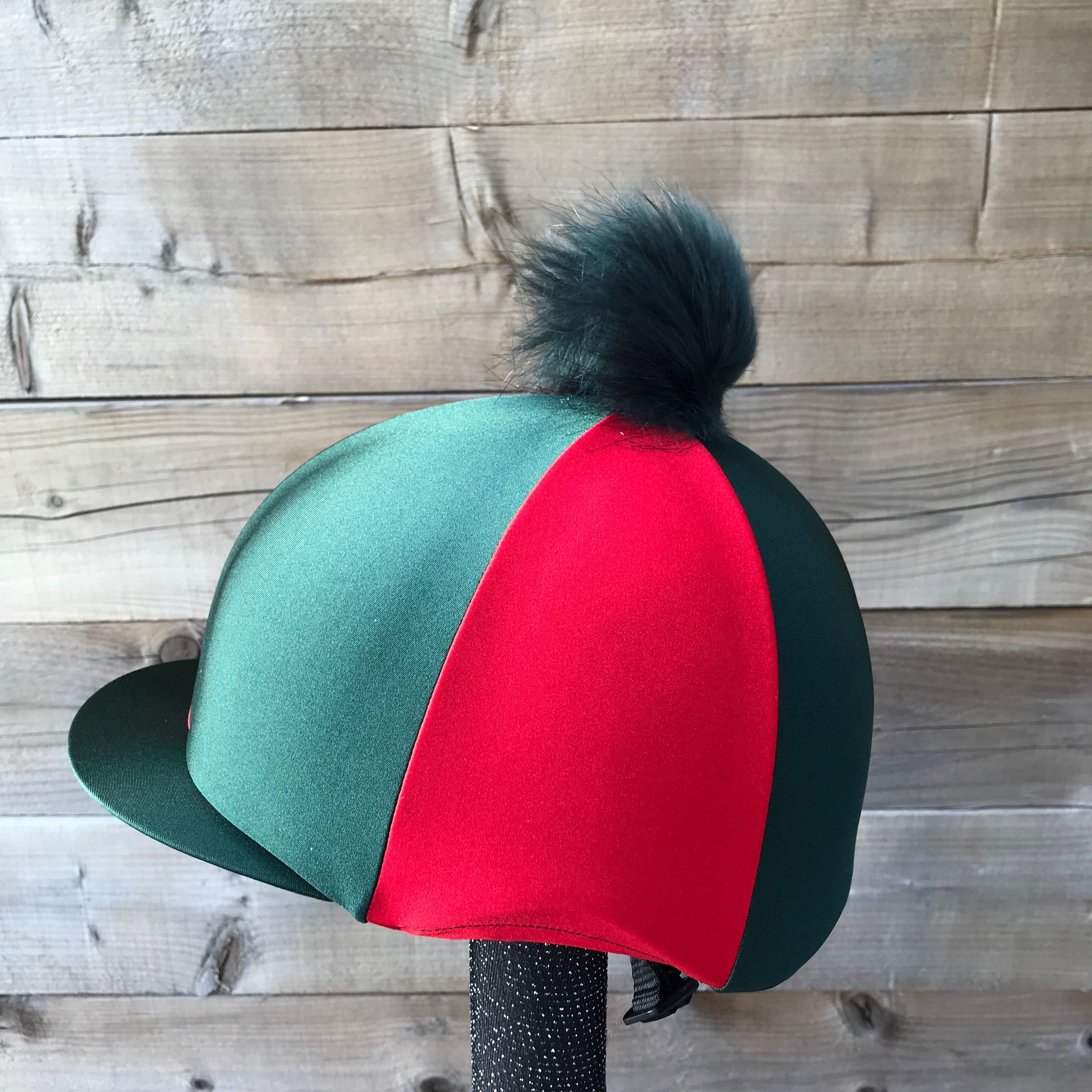 Hunter green red