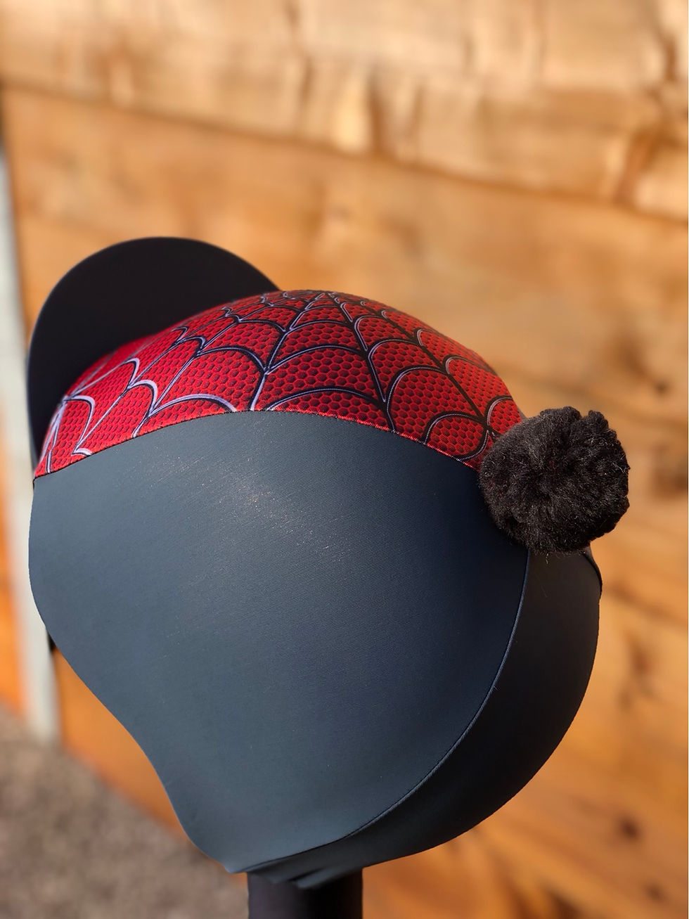 Thumbnail: Spider web in Matt grey base 