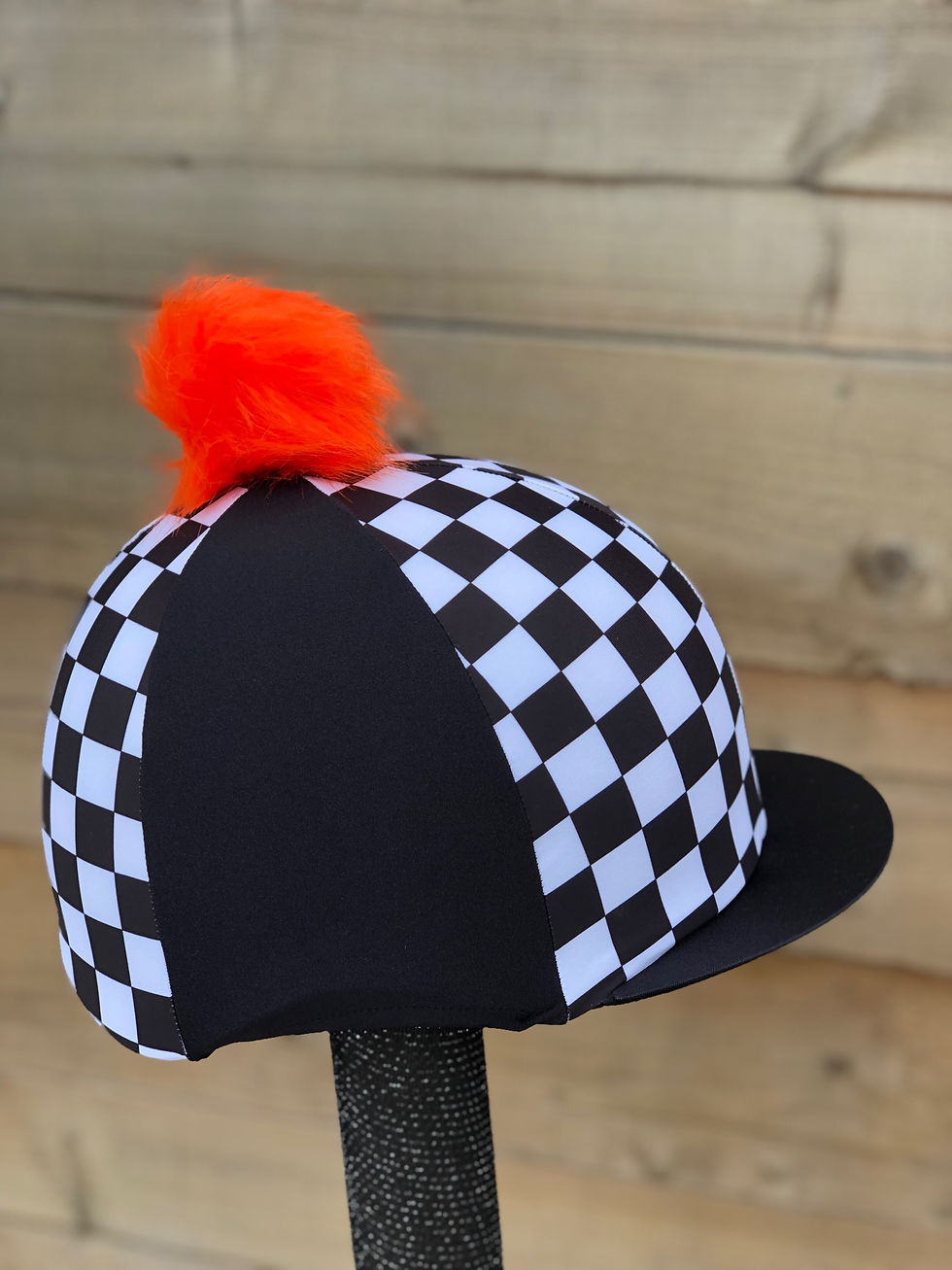 Thumbnail: Chequered  double black and white 