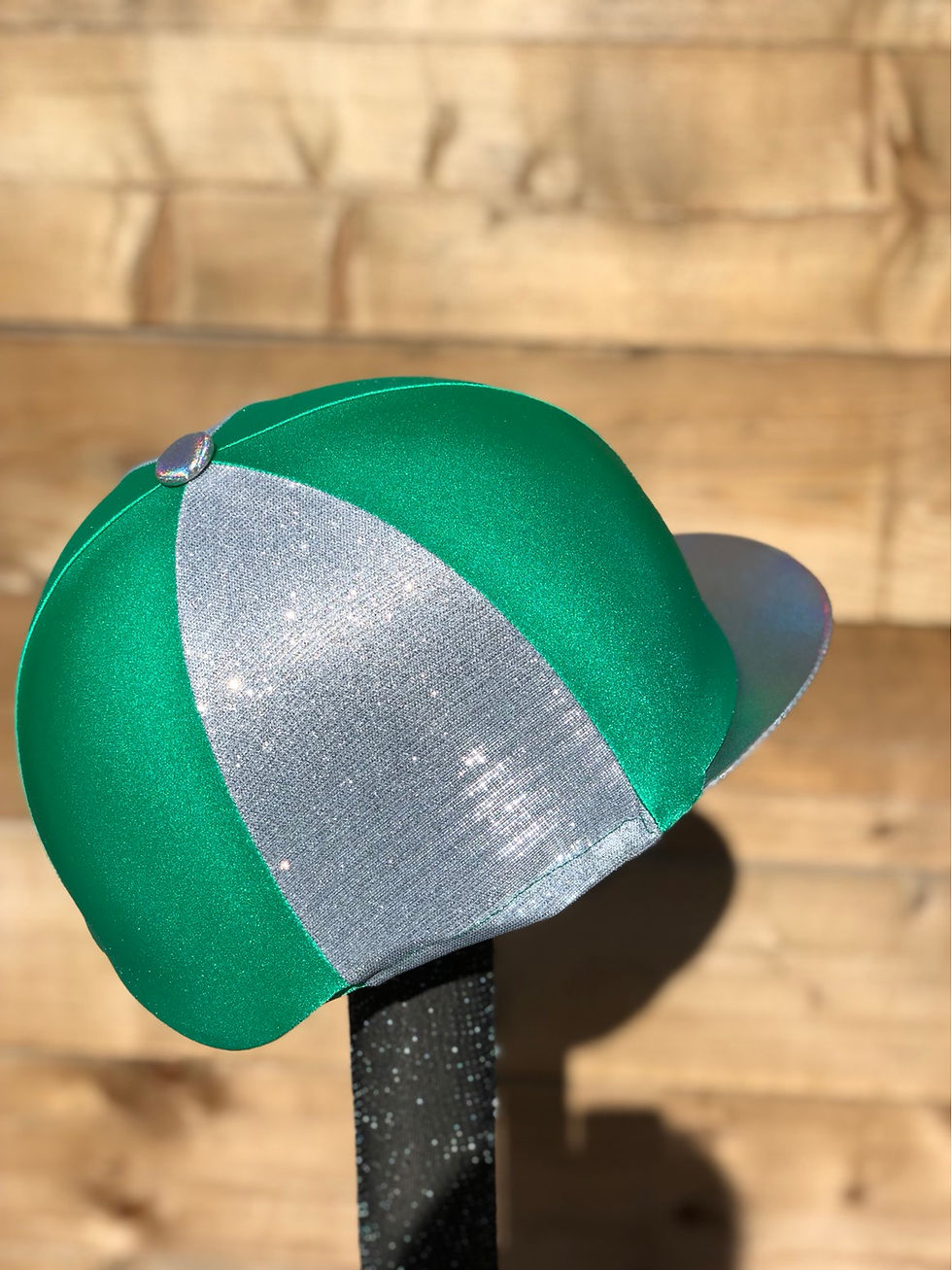 Thumbnail: Vert green glitz hologram peak 