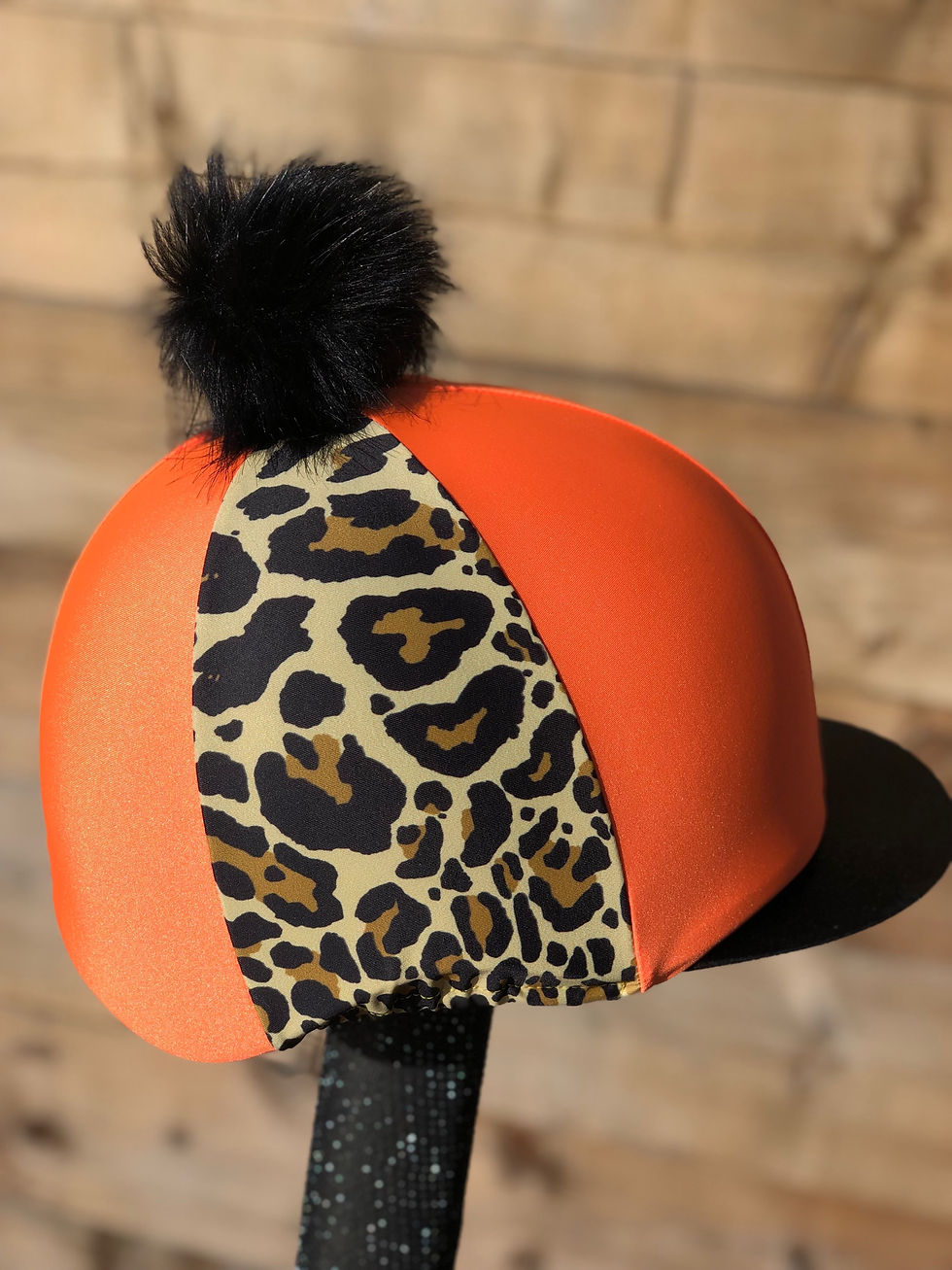 Thumbnail: Animal giraffe and fluorescent orange sparkling peak 