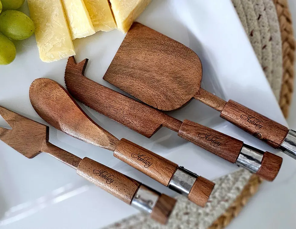 Miniature : Personalized 4-Piece Cheese Cutlery Set