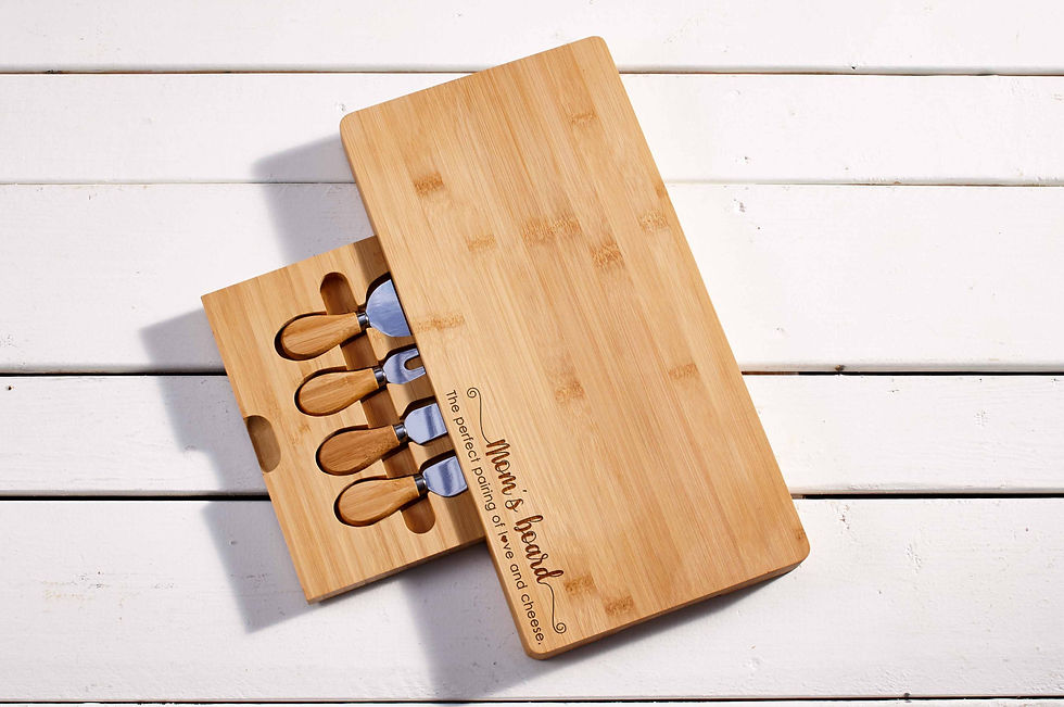 Thumbnail: Personalized cheese board for Mom