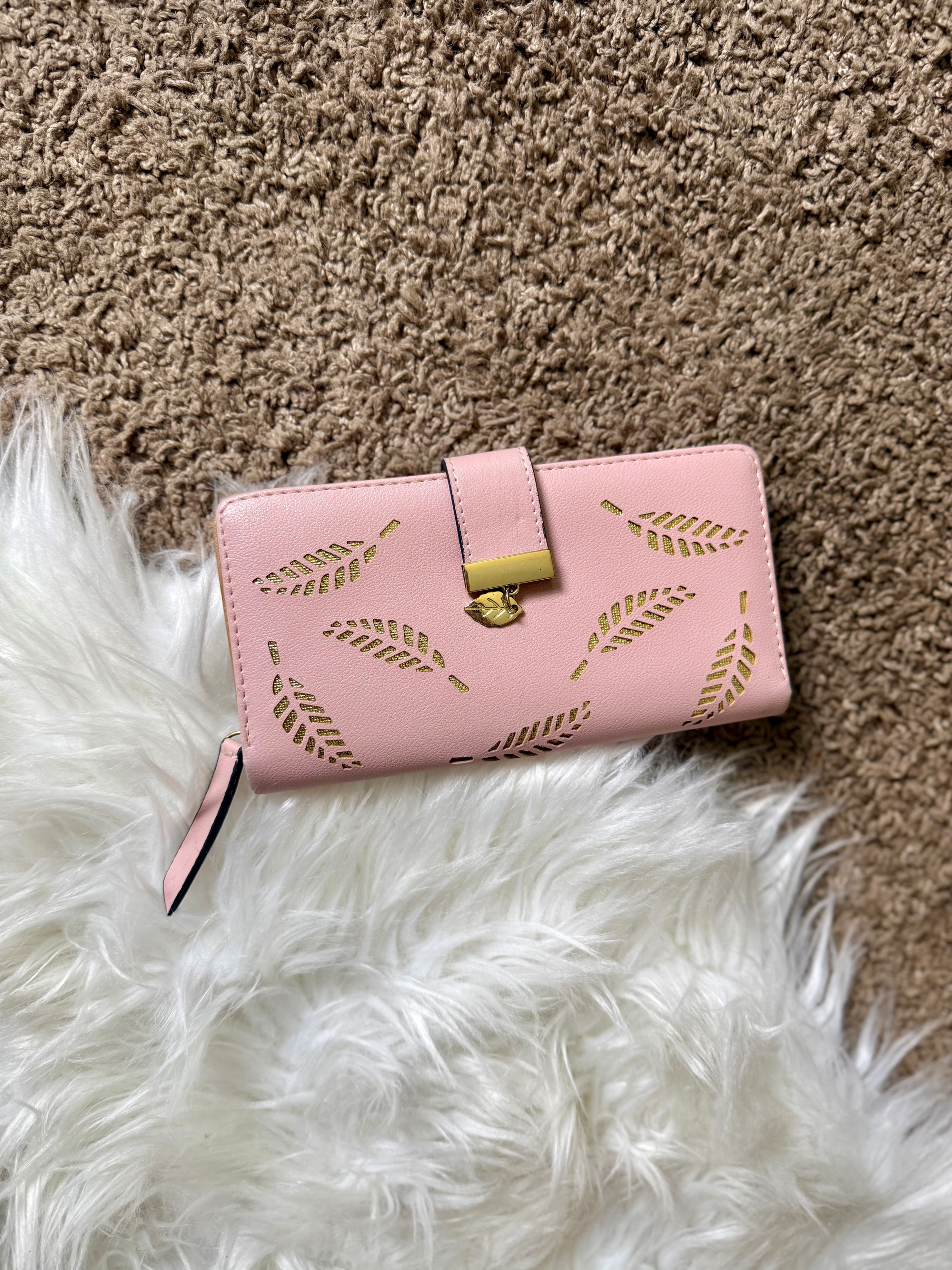 Elegant Pink Bifold Wallet with Feather Cutouts