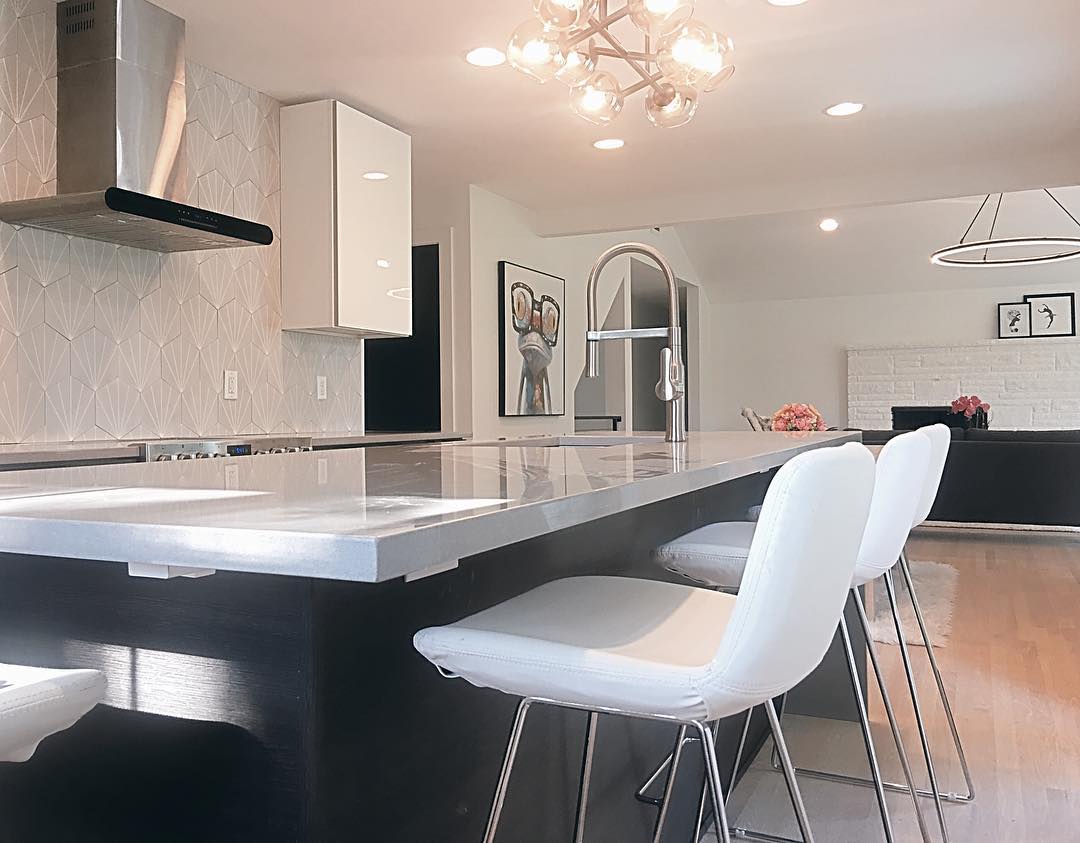 Real Estate Parra Design & Build United States