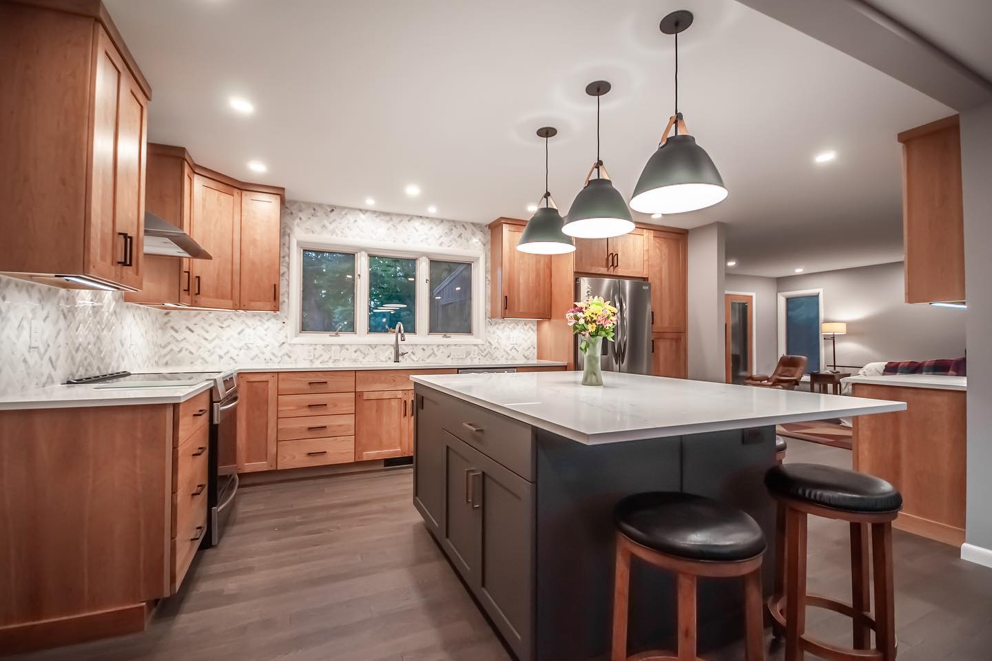 Real Estate Parra Design & Build United States