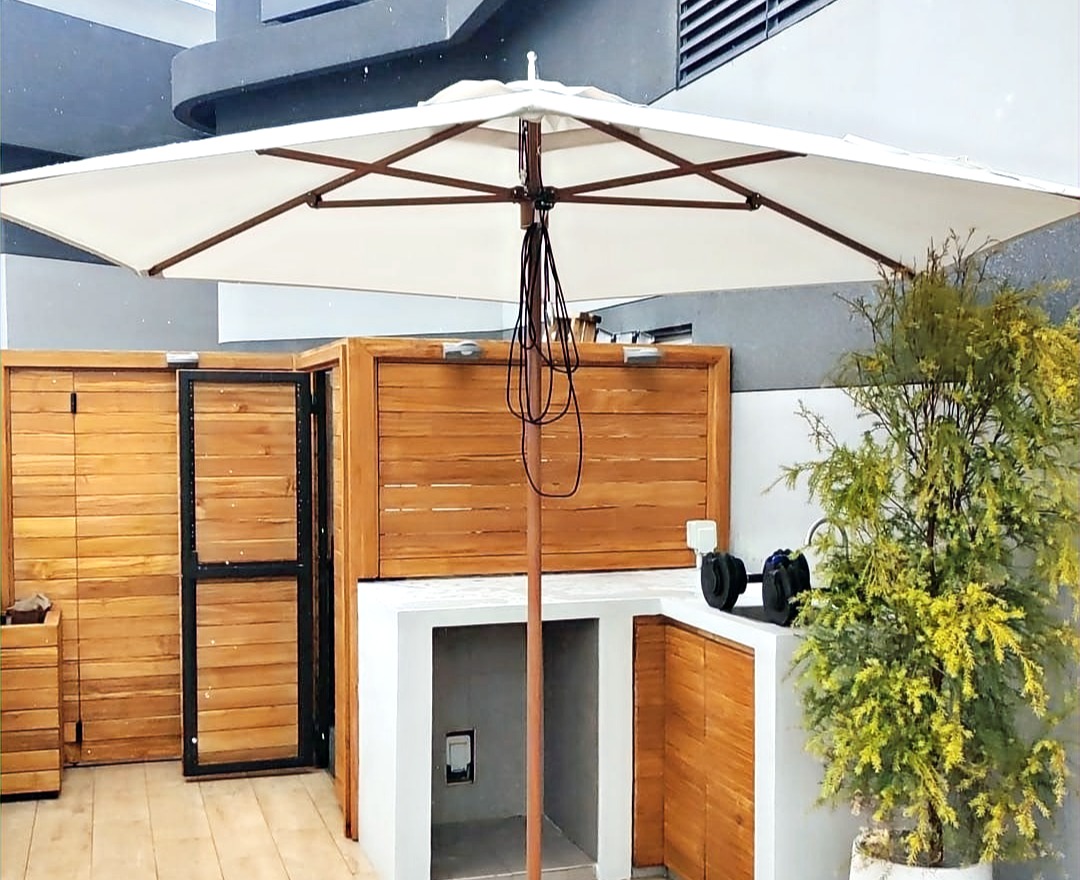 Rooftop wall cladding made with Teak wood