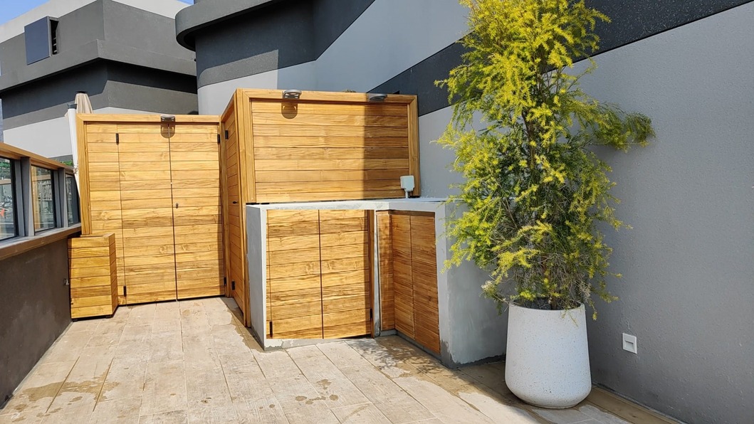 Rooftop wall cladding made with Teak wood