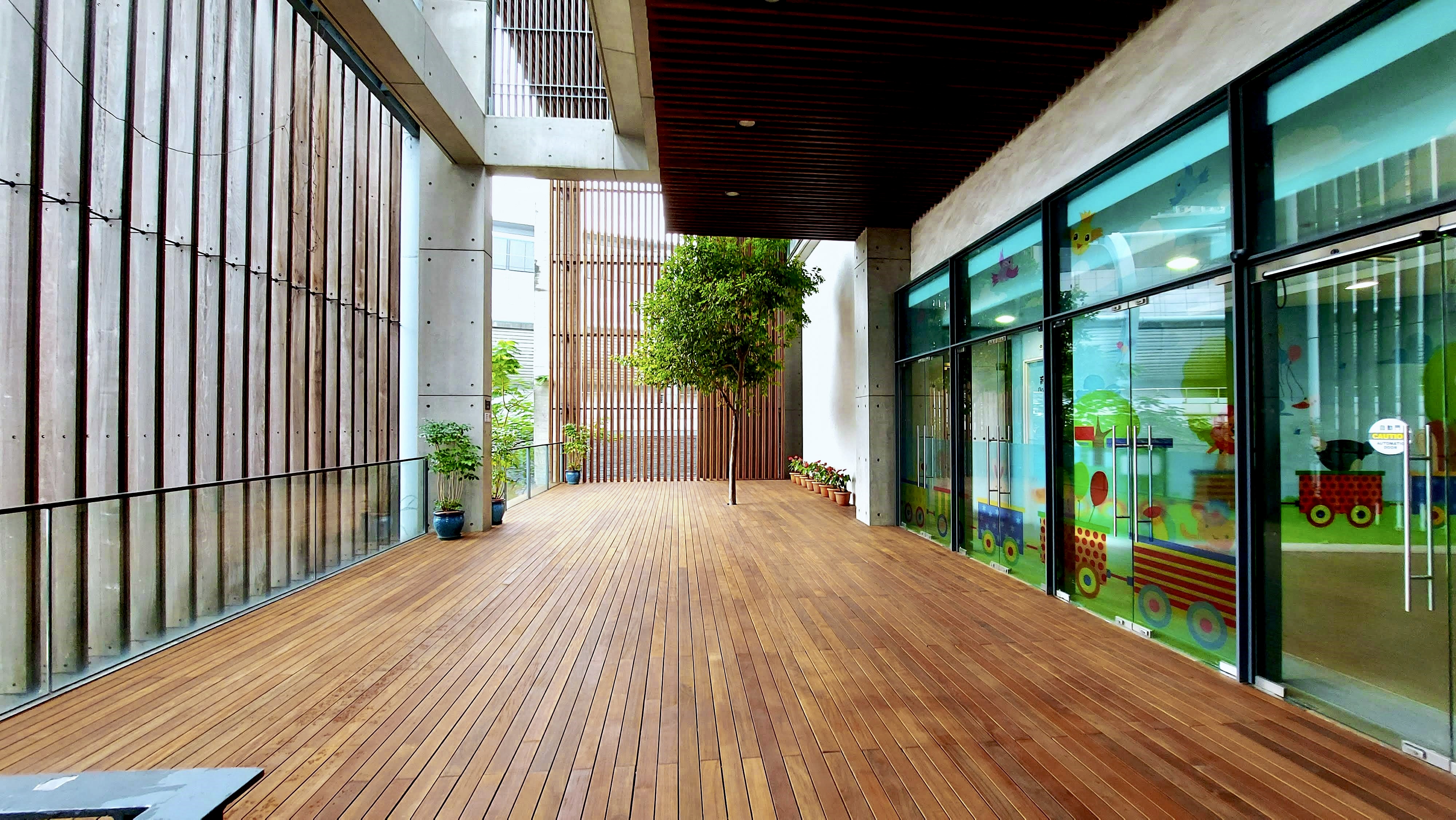 outdoor wood deck, ipe