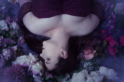 Model: Manu.schwarzesfeuer