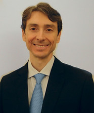 Dr. Fernando Valente