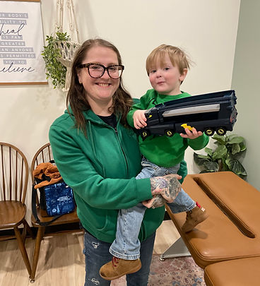 Emersyn Blevins with Mom.jpg