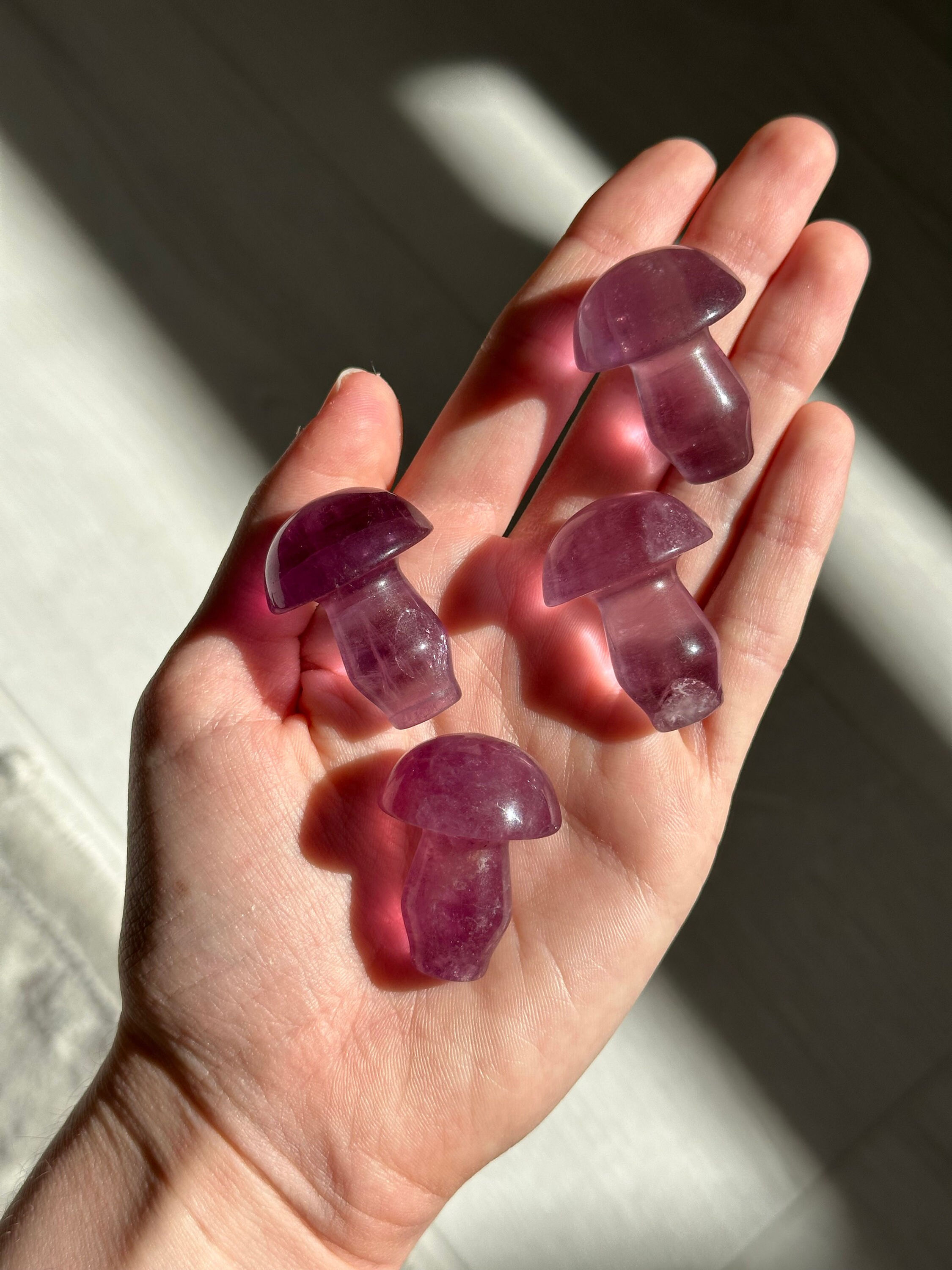 Purple Fluorite Mushroom Carving – Crystal for Clarity, Protection & Intuition