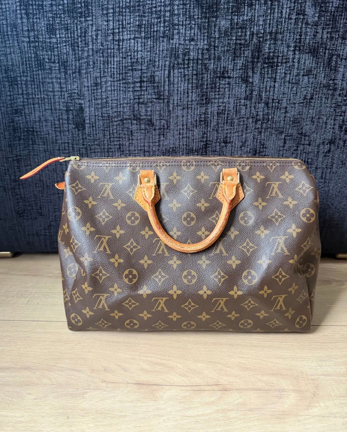 Louis Vuitton Speedy 35