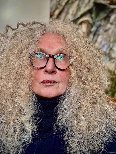 Leora Rosner: The Finestranaut