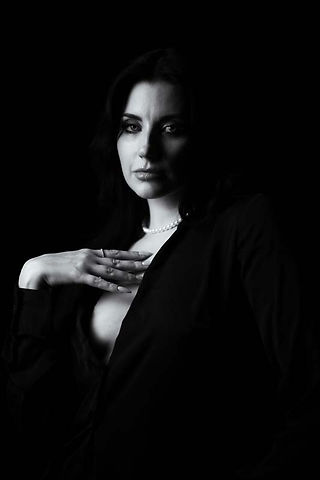 The Quiet Elegance, Janih Ch Lüthi