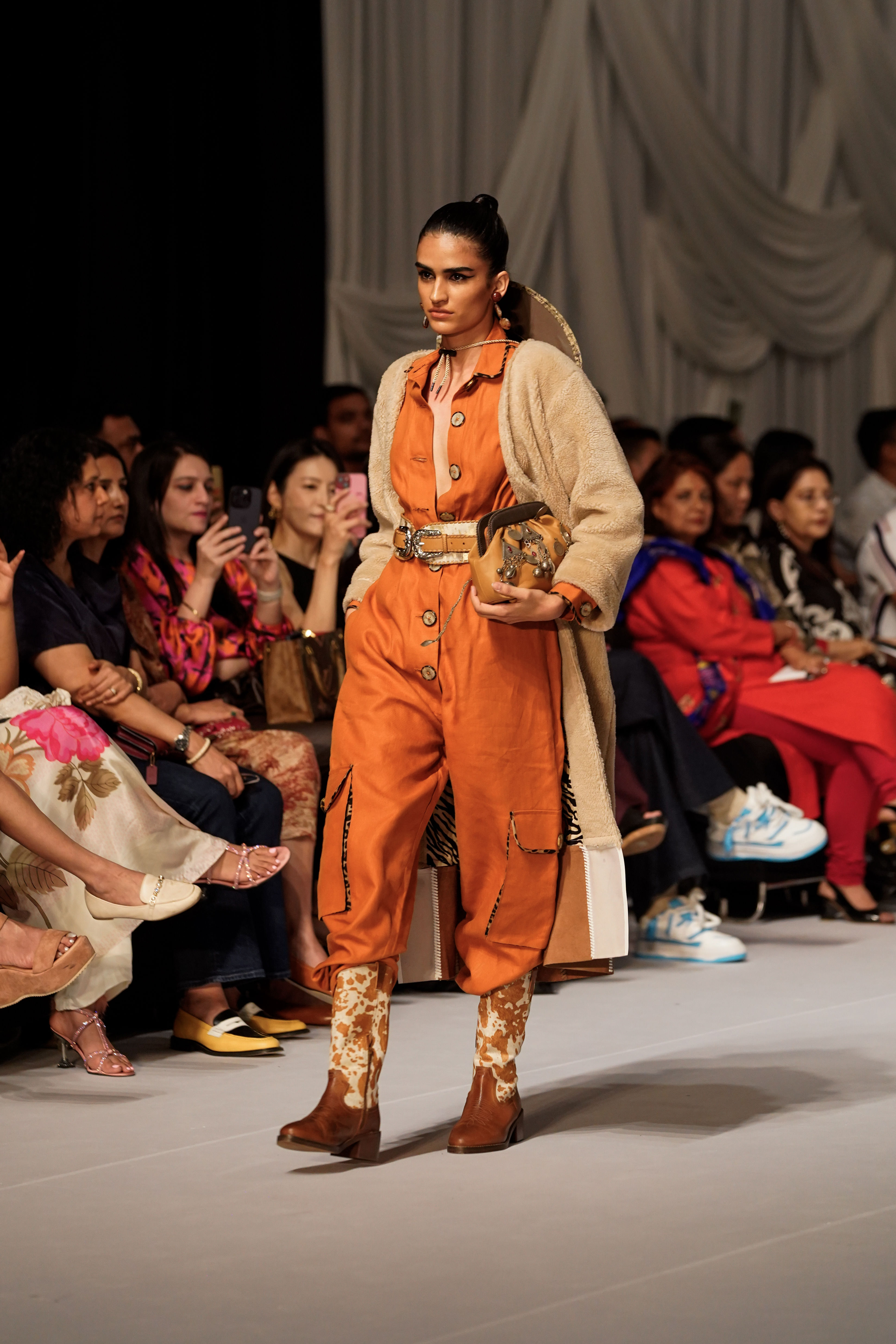 The Open Jacket With Leather Details