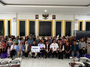 UPZ BPRS HIK Parahyangan dan BMM Jabar Salurkan Bantuan Sembako bagi 50 Keluarga Terdampak Stunting di Cipatat