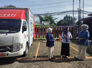 BPRS HIK Parahyangan Hadirkan Mobil SiMOLEK OJK dan Layanan SIM Keliling untuk Tingkatkan Literasi Keuangan Masyarakat