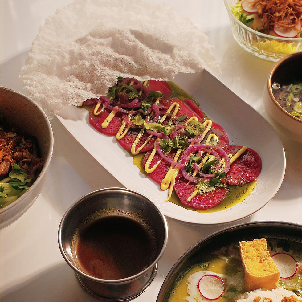 ASIJSKÉ TAPAS A NATURÁLNÍ VÍNA