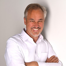 MARKUS FOTO.jpg