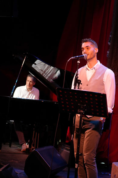 Deux Pianos - Photo 1.JPG