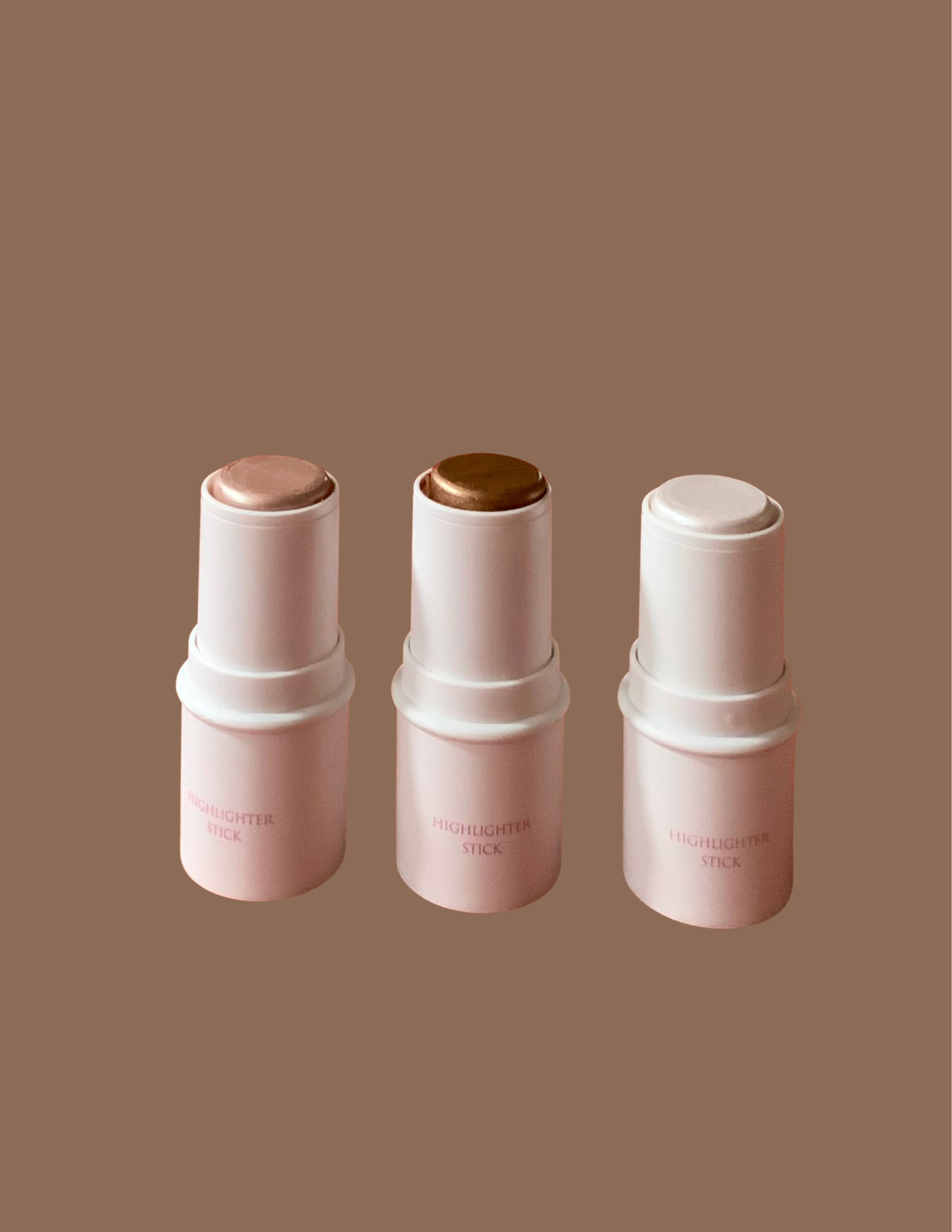 Creamy non smudge highlighter stick