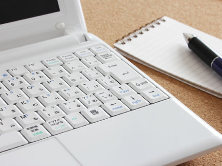 事務スタッフ募集のお知らせ。（資格の無い方も可）