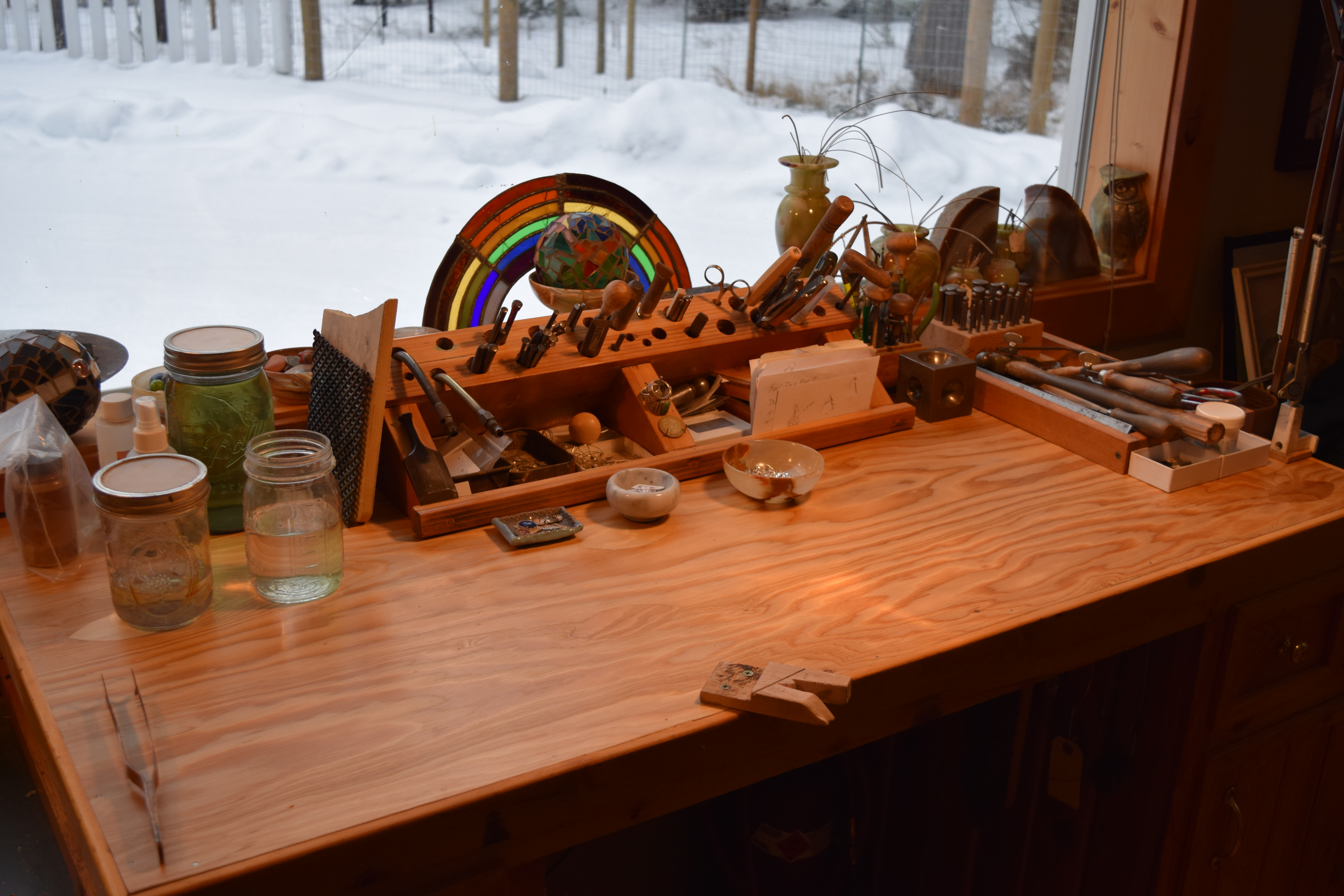 the jewelery bench