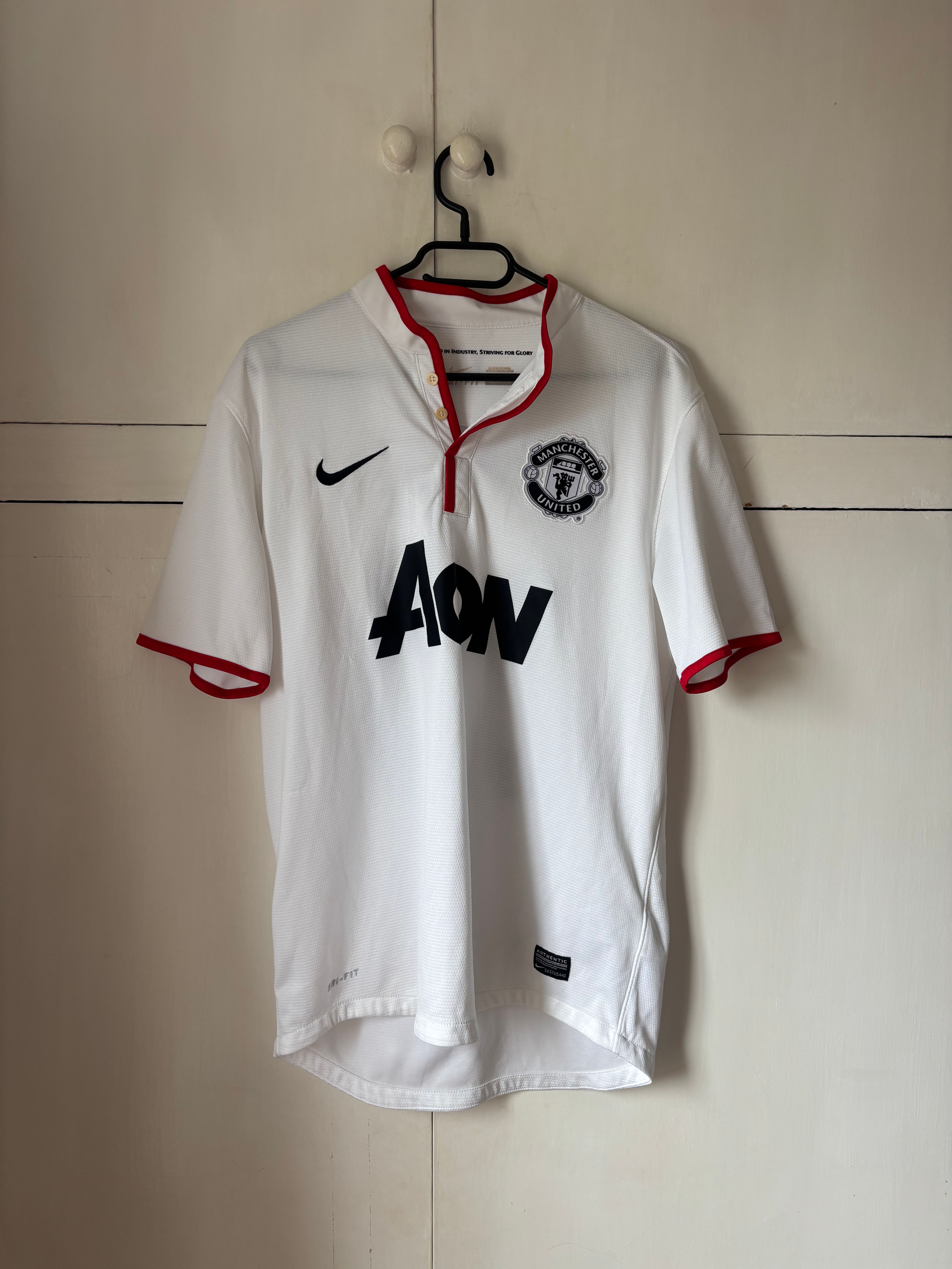 2012-14 Manchester United Away Shirt v.Persie #20 (Excellent) M